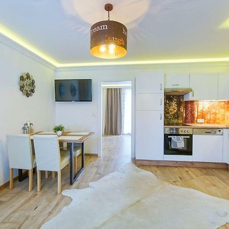 Appartement Auszeit Leoben 1 Mit Terasse Und Gratis Parkplatz Extérieur photo